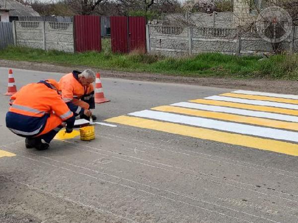 Новая дорожная разметка появилась на автодороге Ясиноватая - Опытное