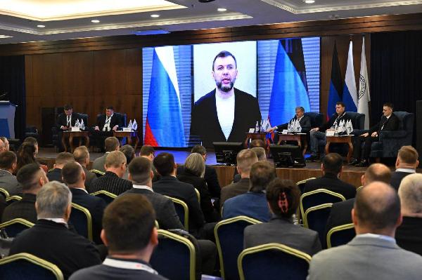 Александр Бондаренко: Сегодня ДНР стала центром внимания для профессионалов в дорожно-строительной сфере со всей России