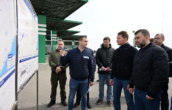  В ДНР продолжается капитальный ремонт участков федеральной трассы «Новороссия» - транспортного коридора в Крым