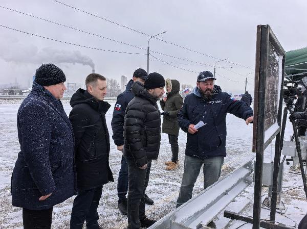 Александр Бондаренко: Открытие в канун Нового года восстановленного путепровода в Енакиево стало значимым событием для жителей и гостей города. 