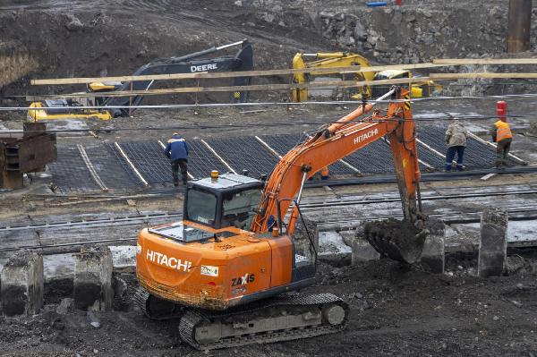 В этом году в ДНР по заказу Госкомпании «Автодор» подрядная организация "Мостовик" восстановит 12 объектов