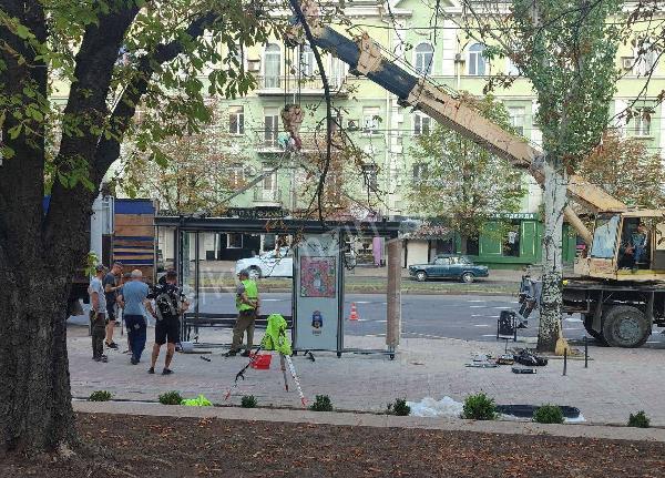  Современная «умная» остановка появилась в самом центре Донецка